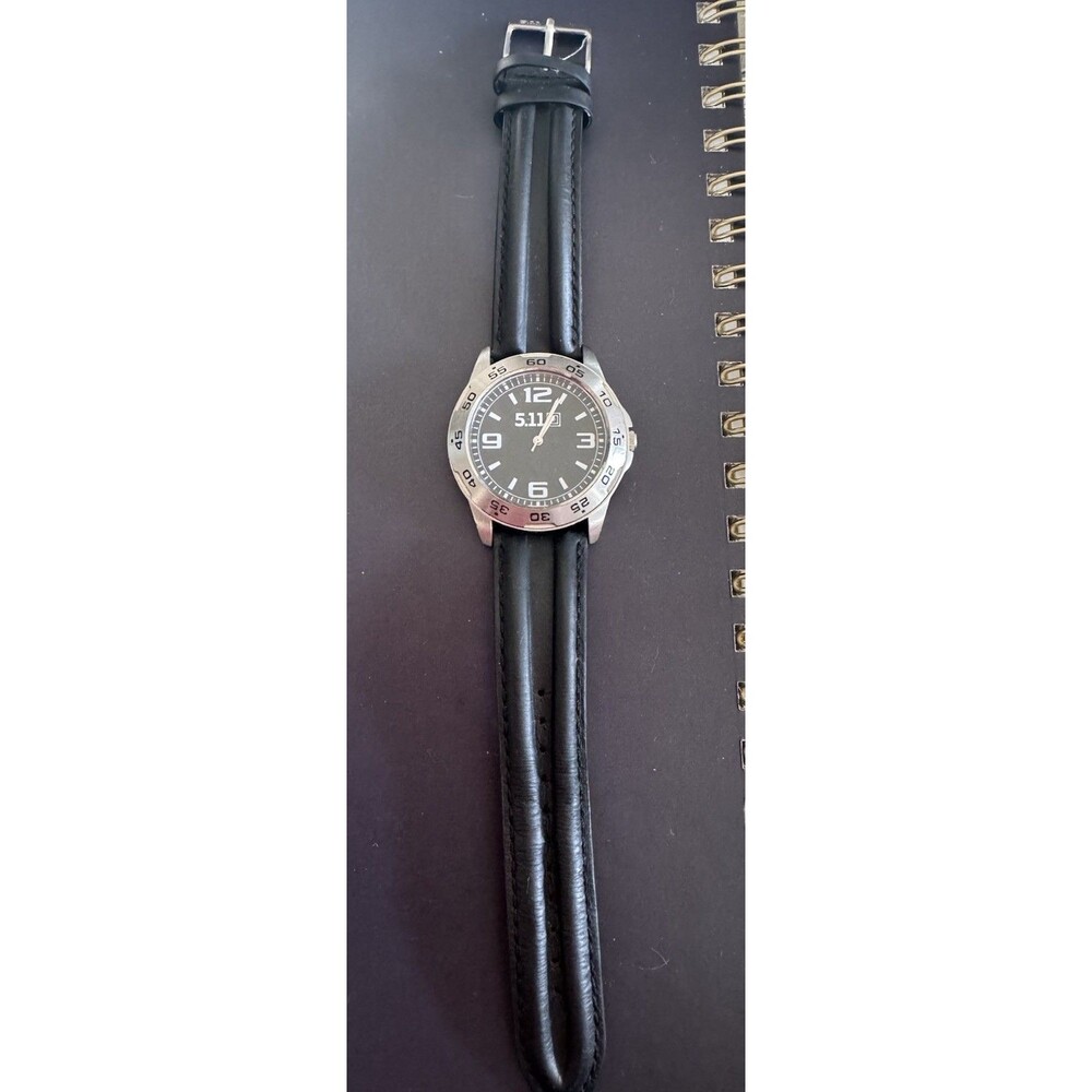 5.11 Tactical Mens Watch 42mm Black Dial Leather 1977-2007 Sport New Battery